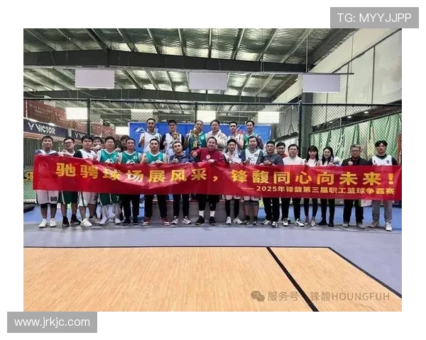 篮球精神引领青春奋斗热潮激发团队合作与永不言弃力量 篮球精神引领青春奋斗热潮激发团队合作与永不言弃力量