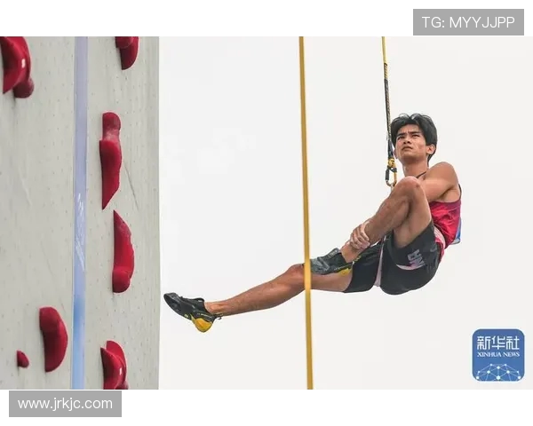 成都攀岩队在滑板精英赛中的逆袭之路与精彩瞬间回顾