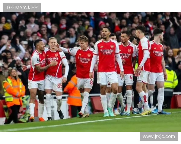 埃弗顿主场迎战阿森纳全方位分析与比赛结果预测