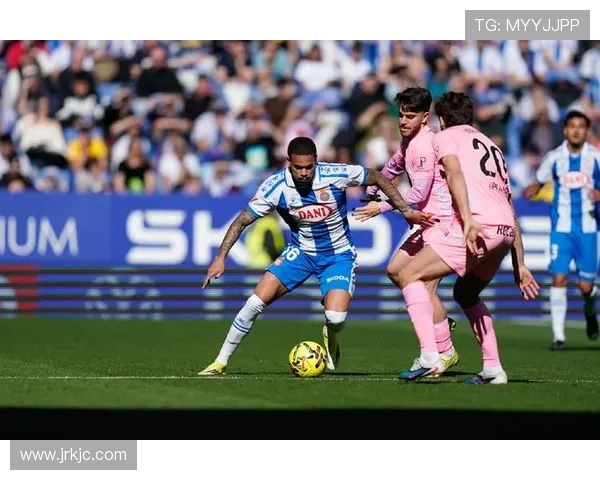 塞尔塔与西班牙人对决前瞻分析及双方近期状态评估